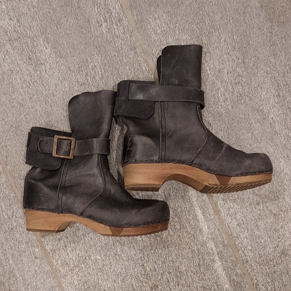 Sanita black clog booties